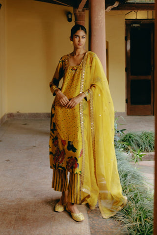 Sunflower yellow kurta set