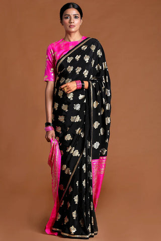 Black Fin Lake Saree