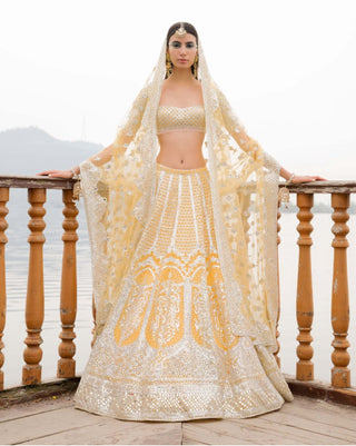 AMIRA BRIDAL LEHENGA SET