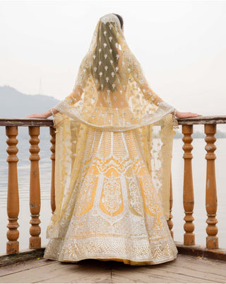 AMIRA BRIDAL LEHENGA SET