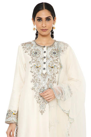 The Inaya Palazzo Set